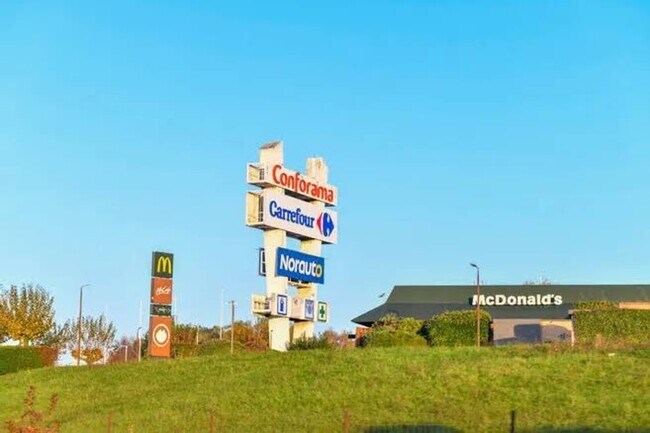 Plus de détails pour Local commercial à vendre