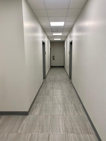 268 Derry Rd W, Mississauga, ON à vendre - Photo intérieure – Image 3 sur 14