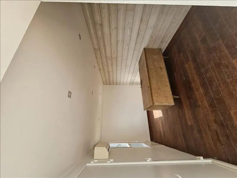Local commercial dans Lesneven à louer - Photo de l’immeuble – Image 3 sur 3