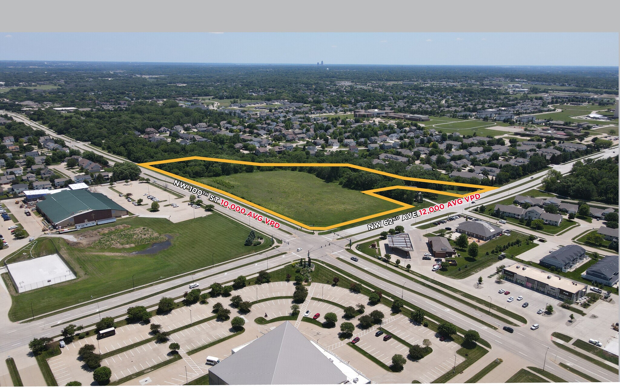NW 62nd Ave, Johnston, IA à vendre Aérien– Image 1 sur 4
