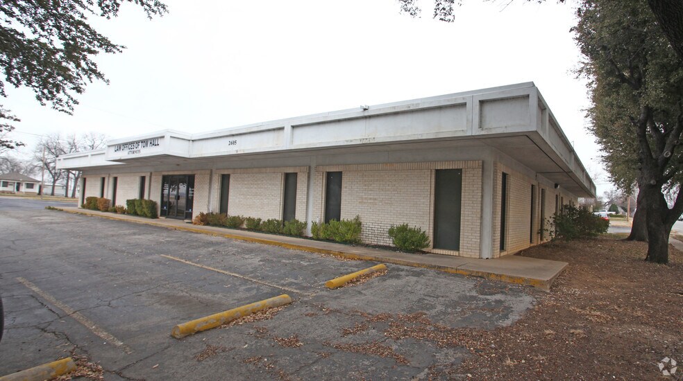 2605 Airport Fwy, Fort Worth, TX à vendre - Photo principale – Image 1 sur 3