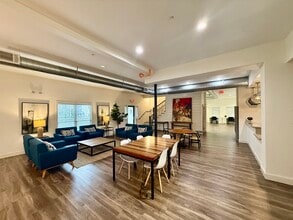 1145 Hightower Trl, Atlanta, GA à louer Photo intérieure– Image 1 sur 17