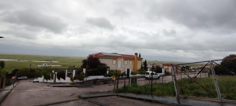 Terrain dans Sierra de Fuentes, Cáceres à vendre - Photo principale – Image 3 sur 9
