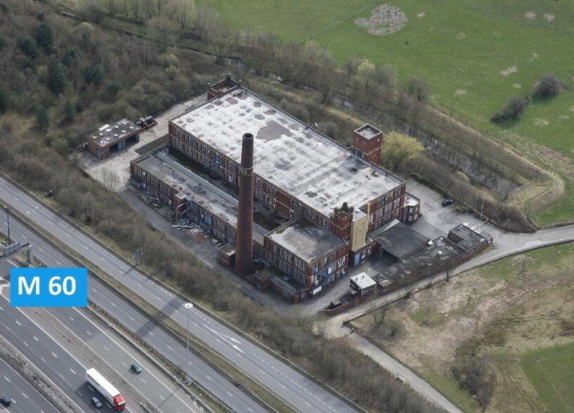 Welkin Rd, Stockport à louer - Photo de l’immeuble – Image 3 sur 5