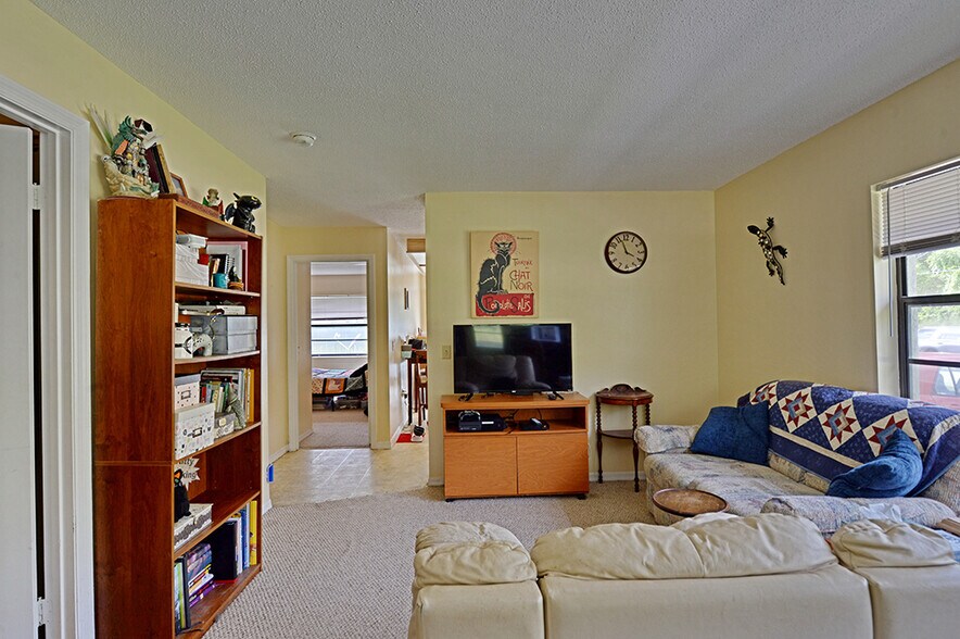 606 Long Ave, Inverness, FL à vendre - Photo de l’immeuble – Image 3 sur 14