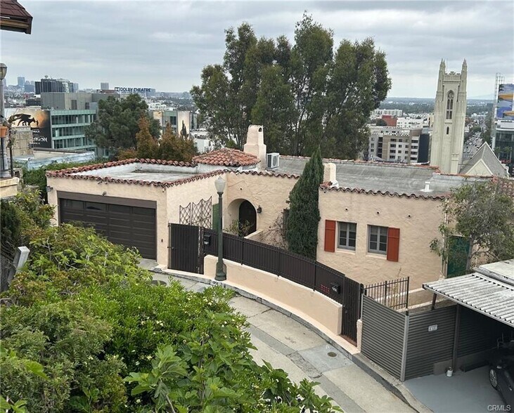 1958 Glencoe Way, Los Angeles, CA à vendre - Photo principale – Image 1 sur 30