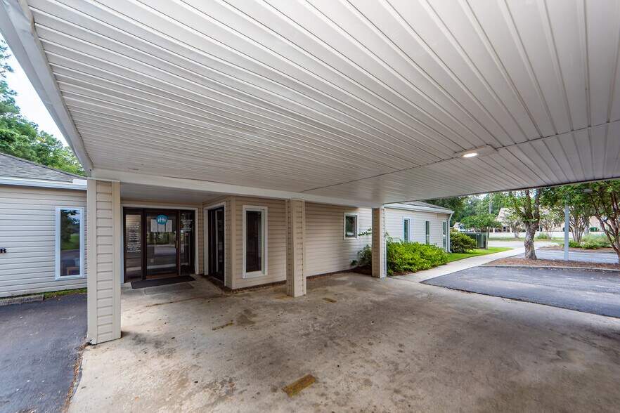 2061 Highway 52, Moncks Corner, SC à vendre - Photo de l’immeuble – Image 2 sur 10