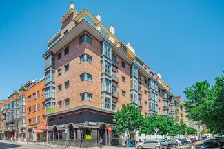 Plus de détails pour Local commercial à louer