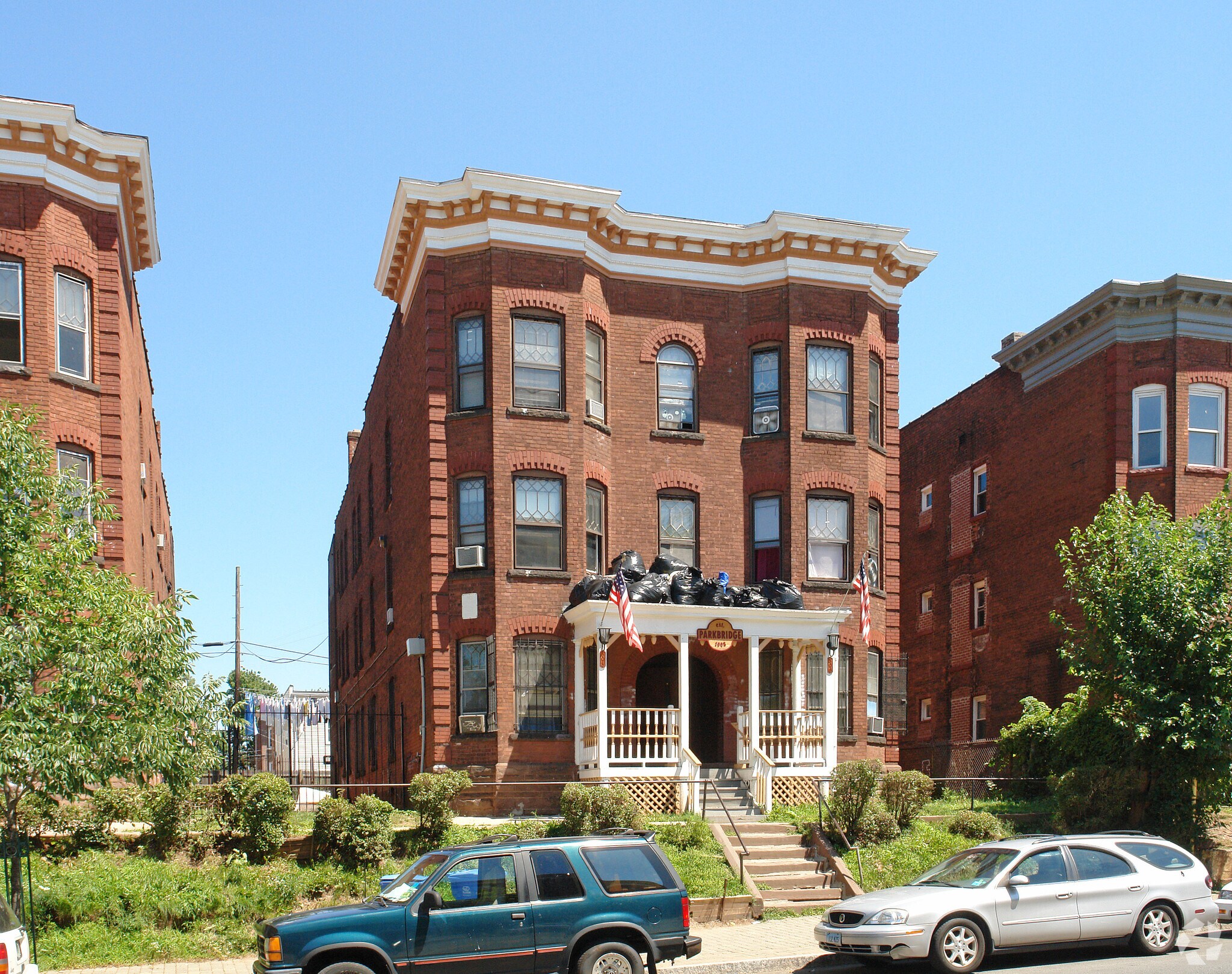 896-898 Park St, Hartford, CT à vendre Photo principale– Image 1 sur 12