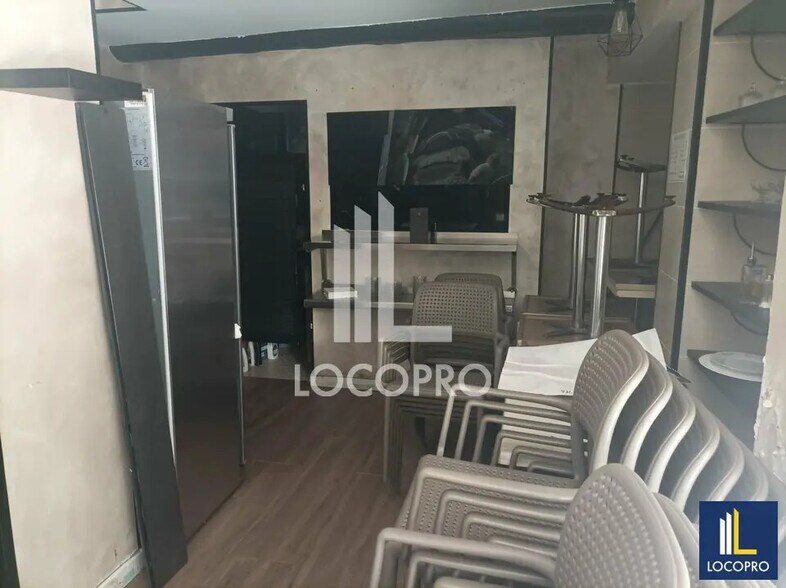 Local commercial dans Nice à vendre - Photo de l’immeuble – Image 3 sur 10