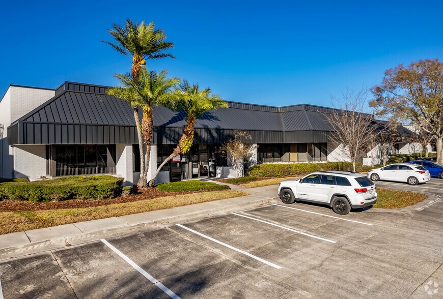 5576-5596 Rio Vista Dr, Clearwater, FL à vendre - Photo principale – Image 1 sur 8
