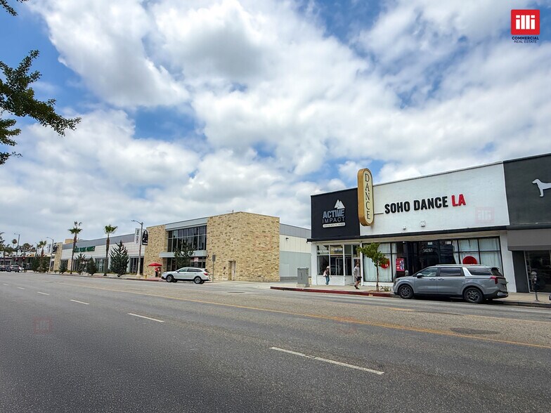 14257-14267 Ventura Blvd, Sherman Oaks, CA à louer - Photo de l’immeuble – Image 3 sur 9