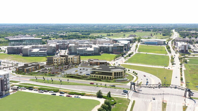 W 87th St Pky, Lenexa, KS - VUE AÉRIENNE  vue de carte - Image1
