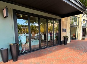 174 E Main St, Spartanburg, SC à louer Photo intérieure– Image 2 sur 9