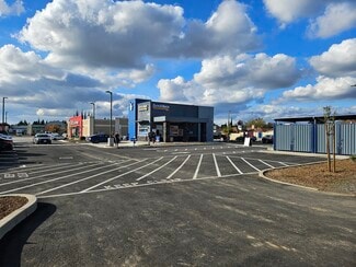 Plus de détails pour 3303 Yosemite Blvd, Modesto, CA - Local commercial à vendre