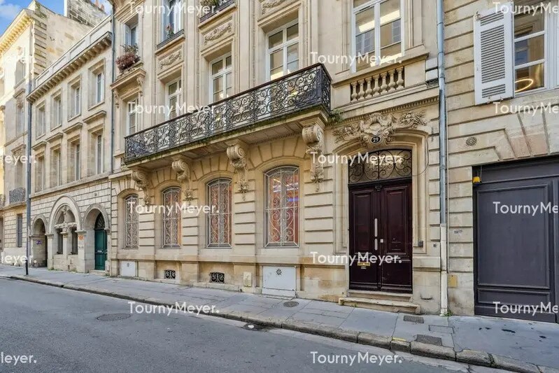Bureau dans Bordeaux à louer Photo de l’immeuble– Image 1 sur 8