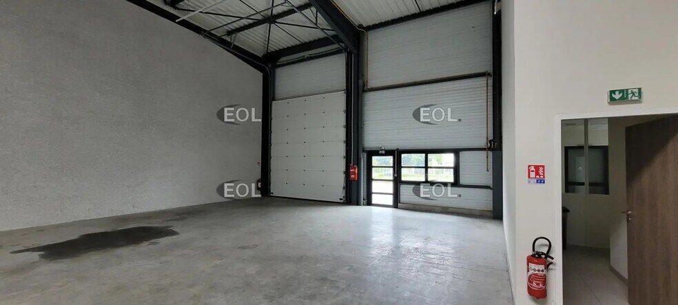 35-37 Rue Wilson, Décines-Charpieu à louer - Photo de l’immeuble – Image 3 sur 8