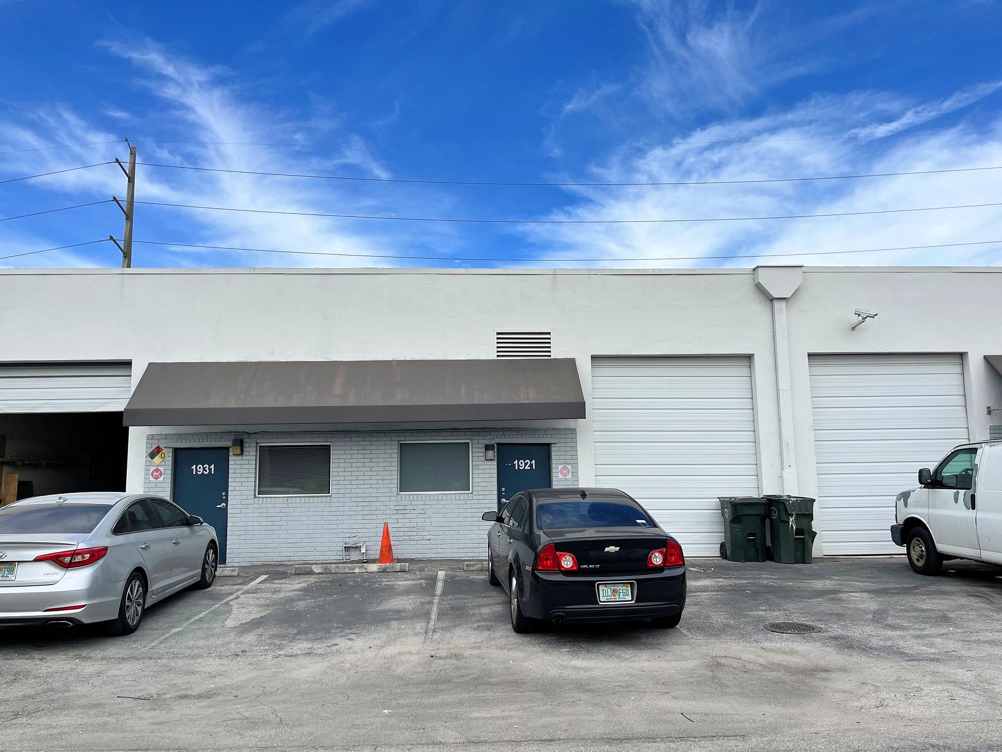 1900-2261 NW 29th St, Oakland Park, FL à louer Photo de l’immeuble– Image 1 sur 1