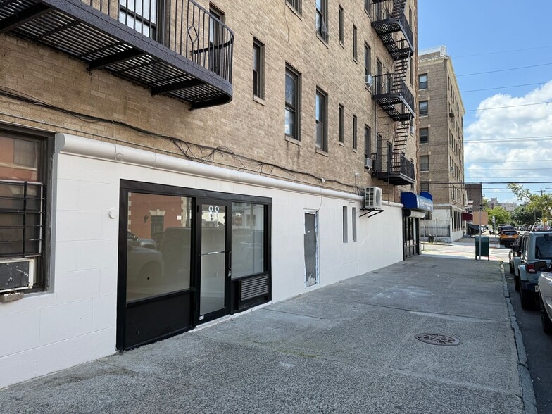 2801 John F Kennedy Blvd, Jersey City, NJ à louer - Photo de l’immeuble – Image 2 sur 4