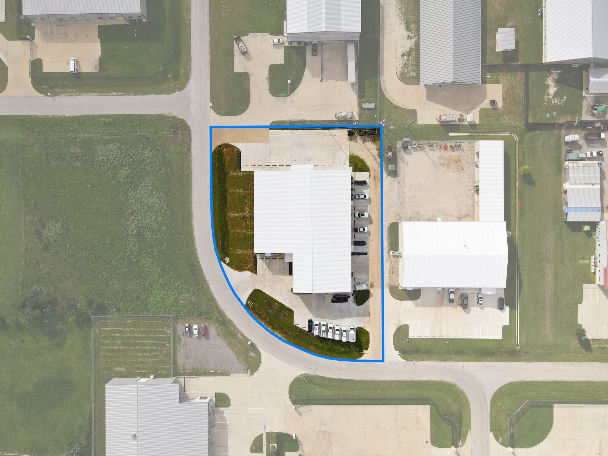 5998 Imperial Loop, College Station, TX à vendre Photo principale– Image 1 sur 23