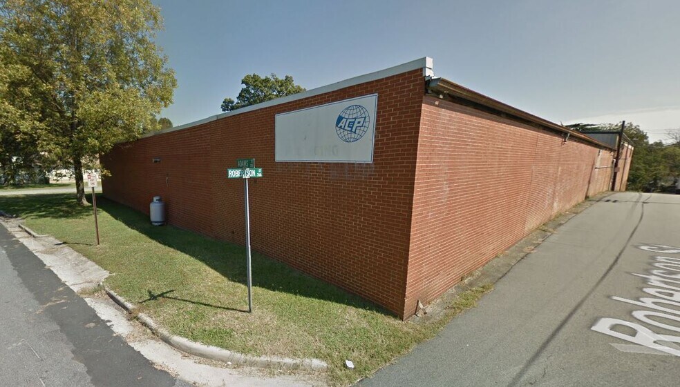 203 Adams St, Burlington, NC à vendre - Photo de l’immeuble – Image 2 sur 12