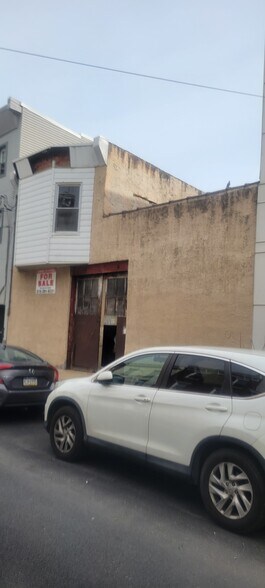 2009-2011 E York St, Philadelphia, PA à vendre - Photo de l’immeuble – Image 2 sur 9