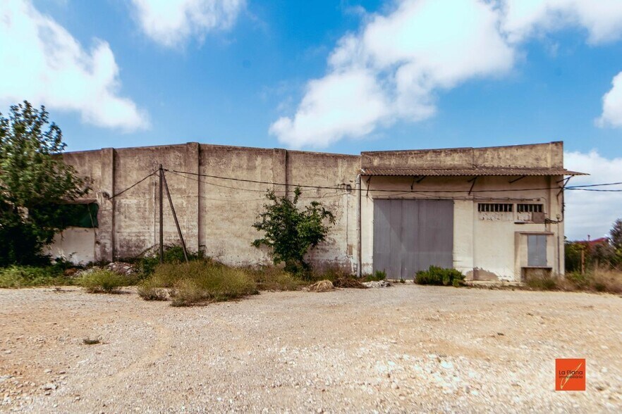 Industriel/Logistique dans Camarles, Tarragona à vendre - Photo de l’immeuble – Image 3 sur 12