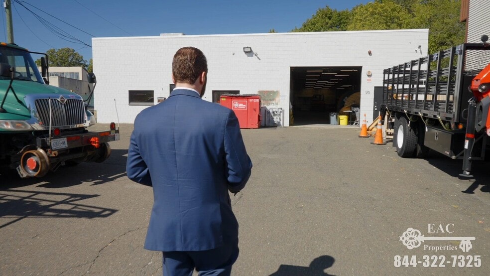 20 Crescent St, Stamford, CT à louer - Vidéo sur l’annonce professionnelle – Image 2 sur 27