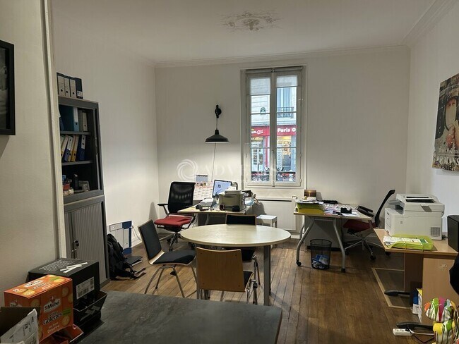Plus de détails pour 44 Rue Poussin, Paris - Logement à vendre