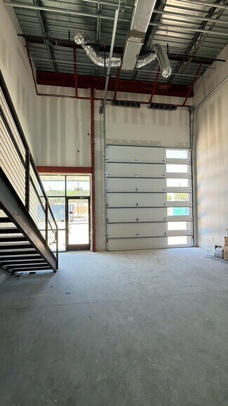 Plus de détails pour 15889 Ronald W Reagan Blvd, Leander, TX - Local d'activités à louer