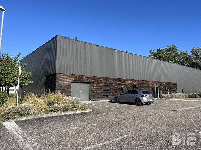 19 Rue Nicolas Leblanc, Mérignac à louer - Photo de l’immeuble – Image 3 sur 8