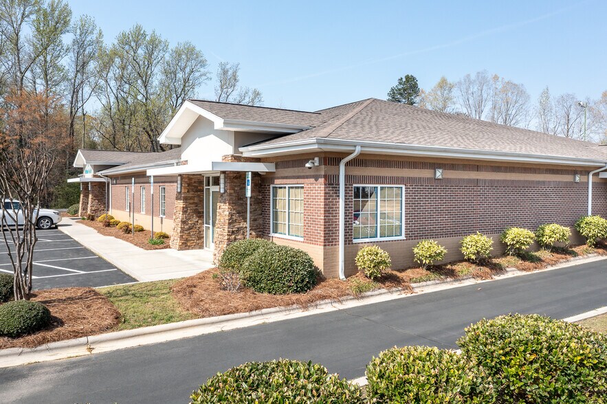 2090 S US 29 Hwy, China Grove, NC à louer - Photo de l’immeuble – Image 3 sur 10