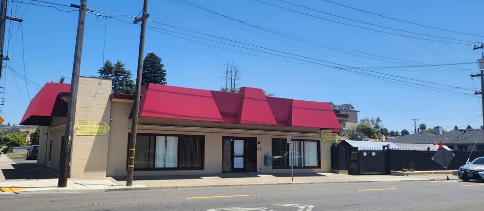 2000 Washington Ave, San Leandro, CA à vendre - Photo de l’immeuble – Image 1 sur 8