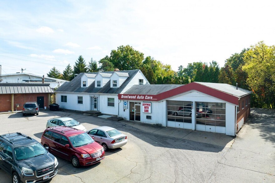 913-915 W Galbraith Rd, Cincinnati, OH à vendre - Photo de l’immeuble – Image 2 sur 19