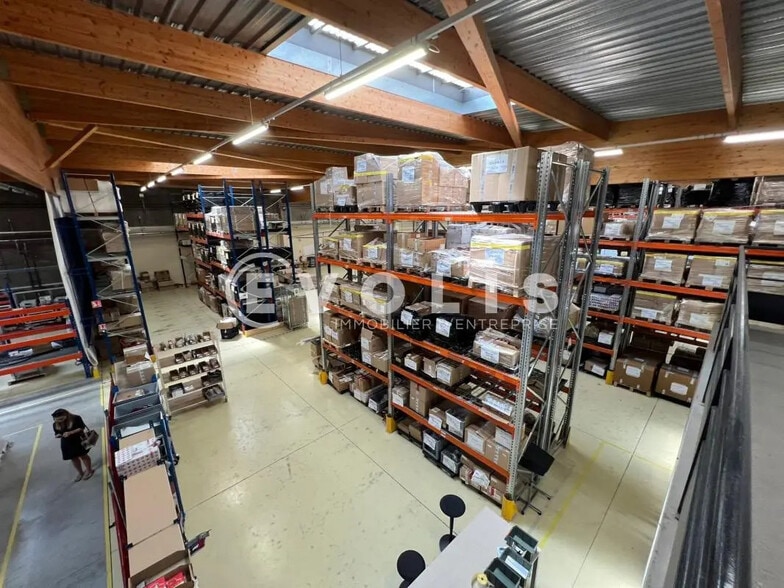 74 Rue Elisée Reclus, Décines-Charpieu à louer - Photo de l’immeuble – Image 3 sur 42
