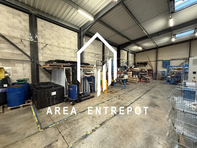 Local d’activités dans Marseille à louer - Photo de l’immeuble – Image 3 sur 10