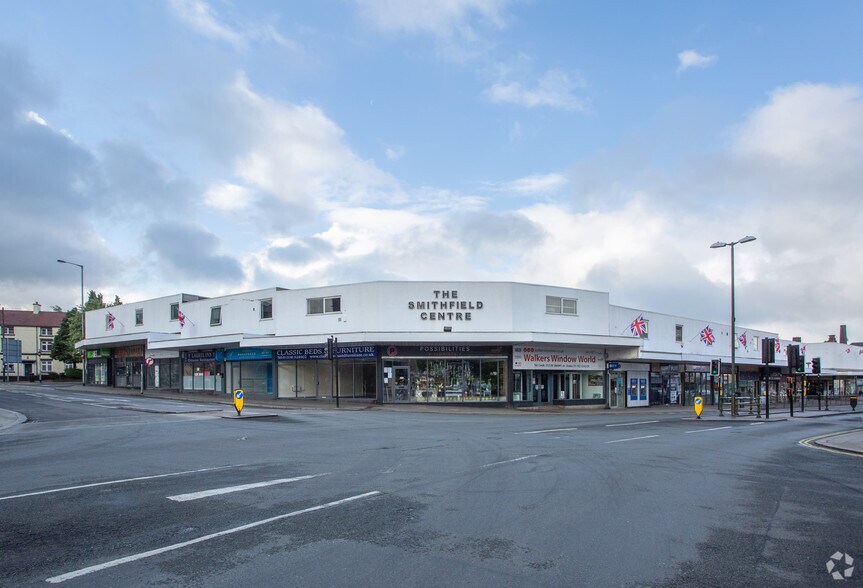7 The Smithfield Centre, Leek à louer - Photo de l’immeuble – Image 1 sur 20