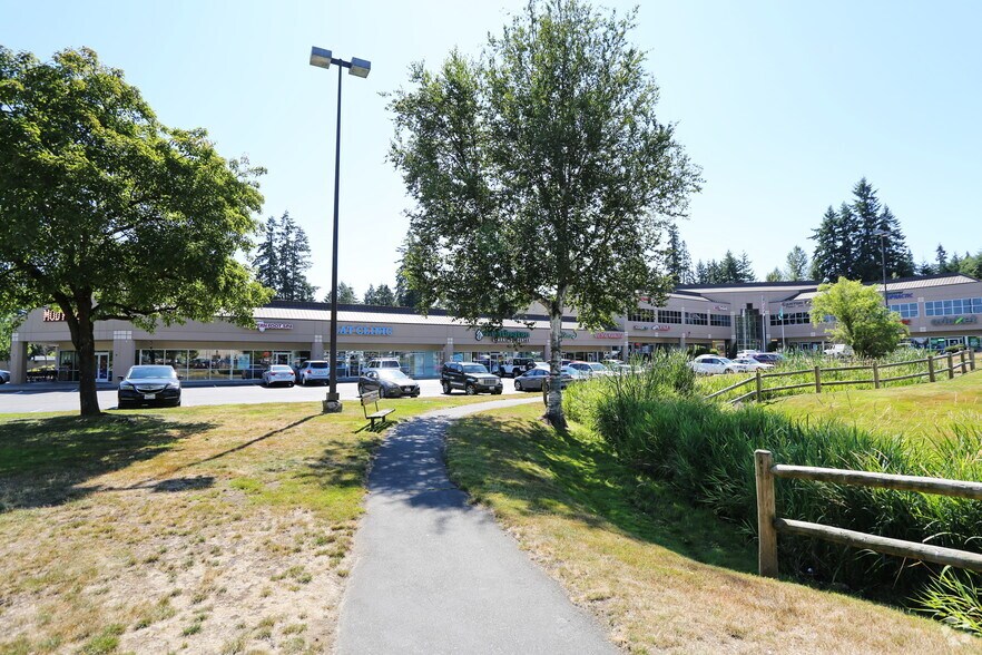 22833 Bothell-Everett Hwy, Bothell, WA à louer - Photo de l’immeuble – Image 3 sur 4