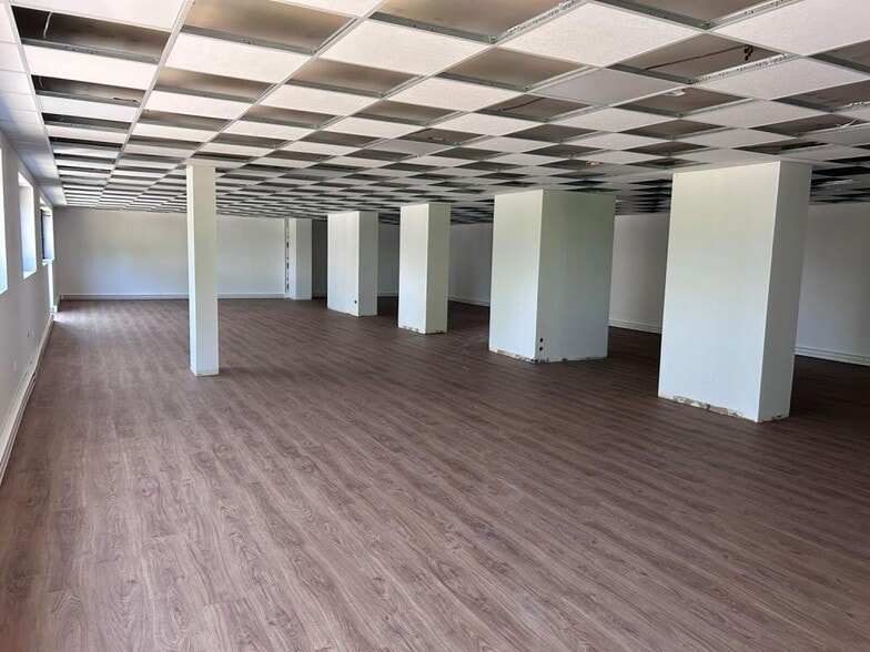 23 Rue Des Freres Lumiere, Genas à louer - Photo intérieure – Image 3 sur 7
