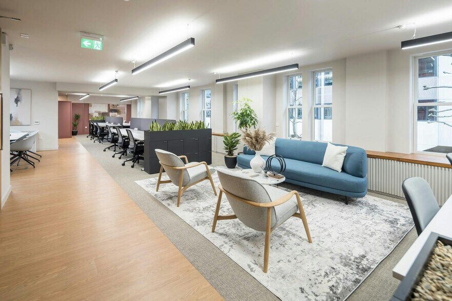 8-10 Hatton Garden, Londres à louer - Photo de l’immeuble – Image 2 sur 16