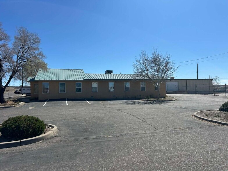 808 Gibson Blvd SE, Albuquerque, NM à vendre - Photo de l’immeuble – Image 3 sur 7