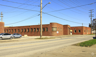 Plus de détails pour 5205 Grant Ave, Garfield Heights, OH - Industriel/Logistique à louer