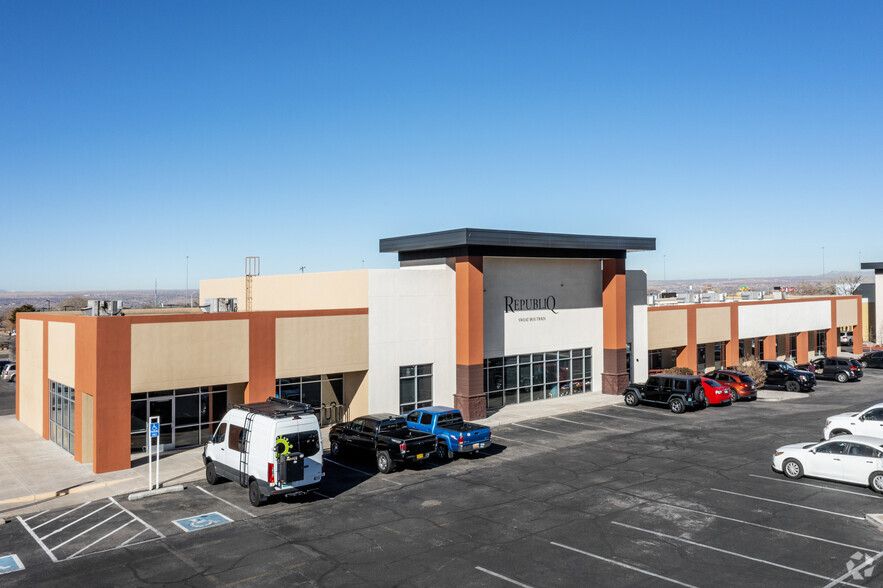 6300 San Mateo Blvd NE, Albuquerque, NM à louer - Photo de l’immeuble – Image 1 sur 4