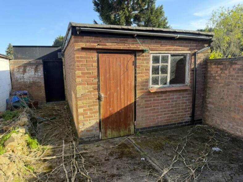 156, Northampton à vendre - Photo de l’immeuble – Image 3 sur 4