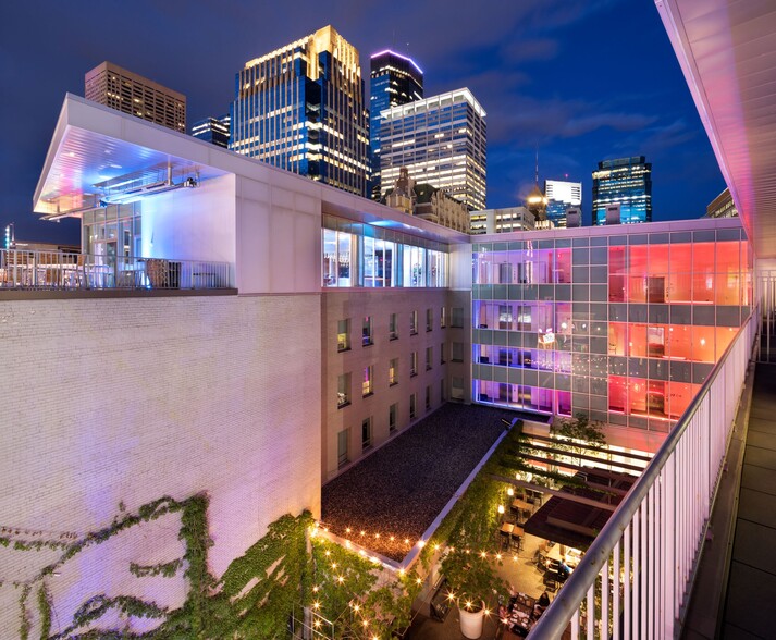901 Hennepin Ave, Minneapolis, MN à louer - Photo de l’immeuble – Image 3 sur 15