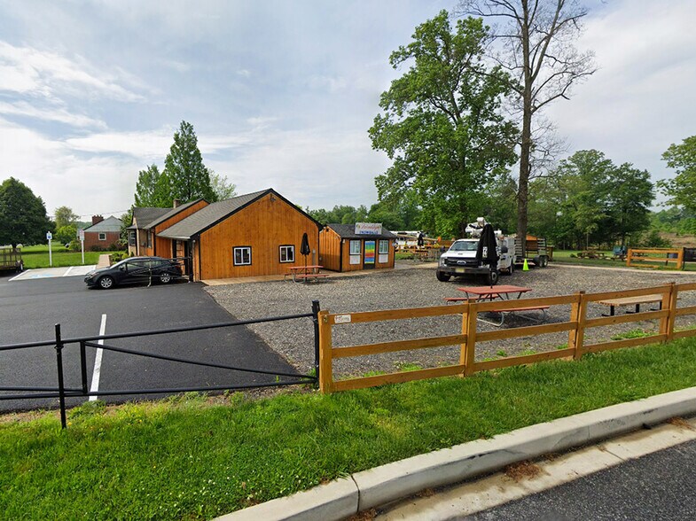 3520 Woodsdale Rd, Abingdon, MD à louer - Photo de l’immeuble – Image 3 sur 4