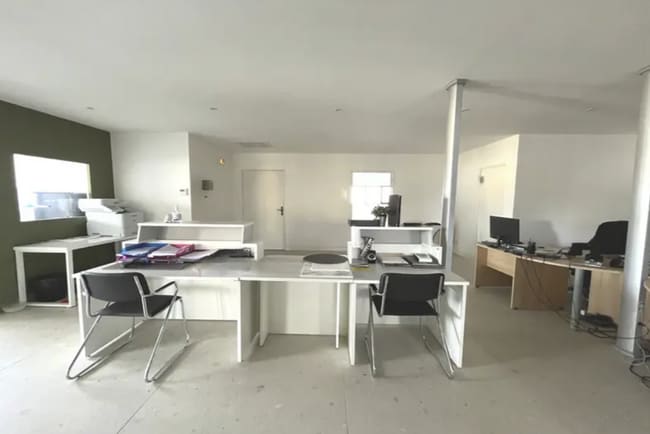 Plus de détails pour Bureau à louer