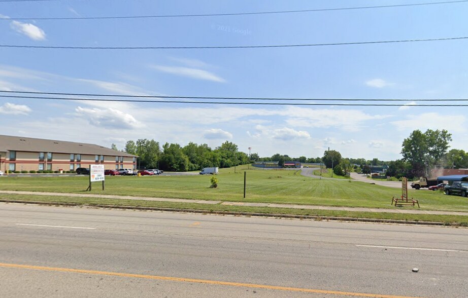 315 E Leffel Ln, Springfield, OH à louer - Photo de l’immeuble – Image 2 sur 3