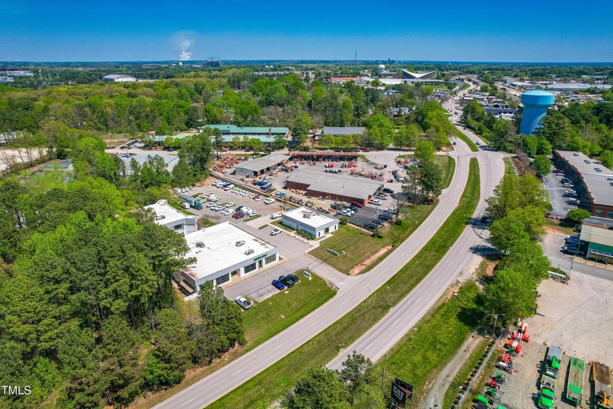 5706 Chapel Hill Rd, Raleigh, NC à louer Aérien– Image 1 sur 23