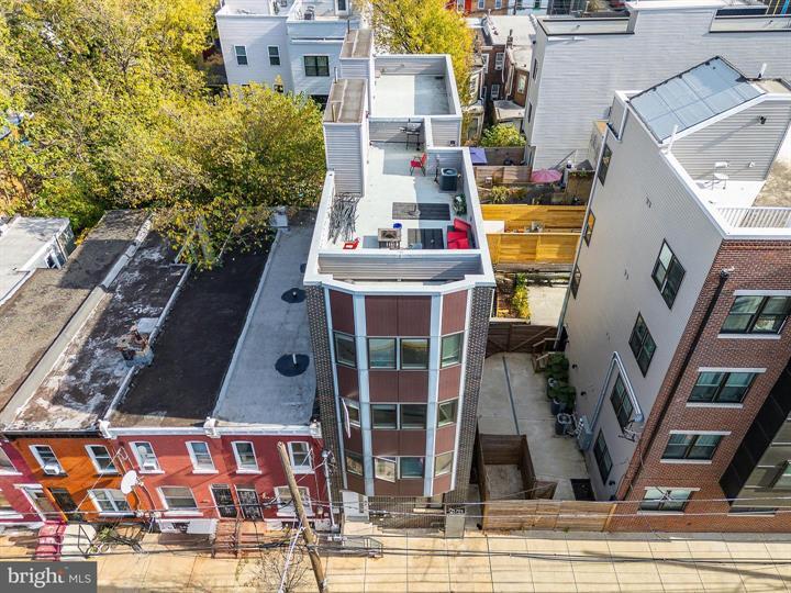 1501 N Bailey St, Philadelphia, PA à vendre - Photo principale – Image 1 sur 12